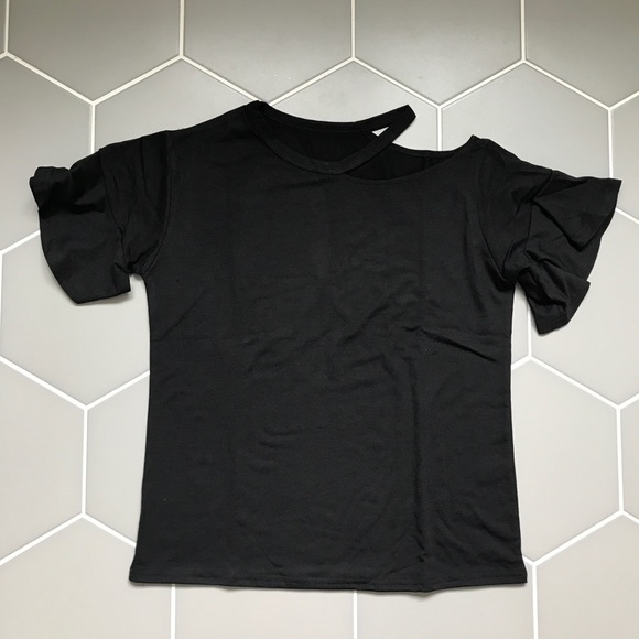 Bundle of 4 Ruffle Sleeve Top - Picture 6 of 8